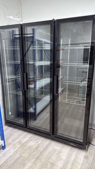 Холодильная витрина