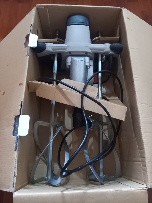 Продам строительный миксер