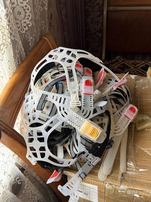 Шлем для стройки