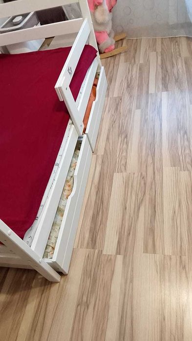 Продам детскую кровать