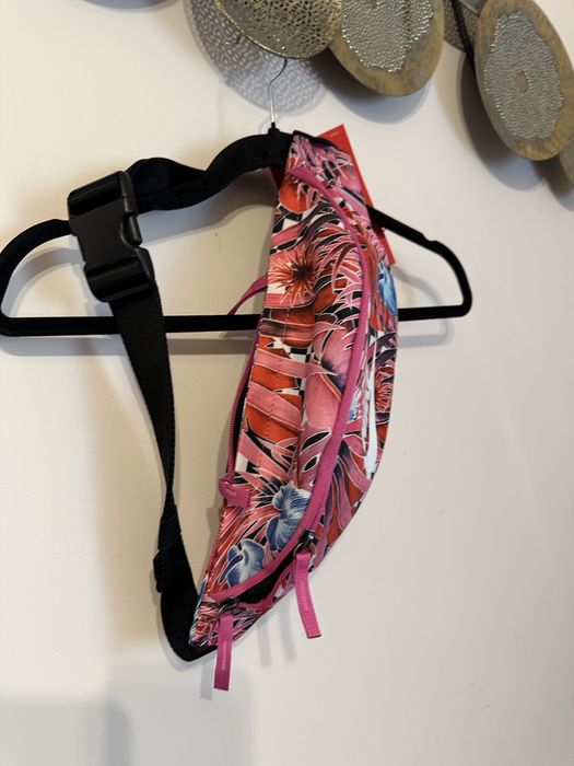 Borseta Nike Sportswear