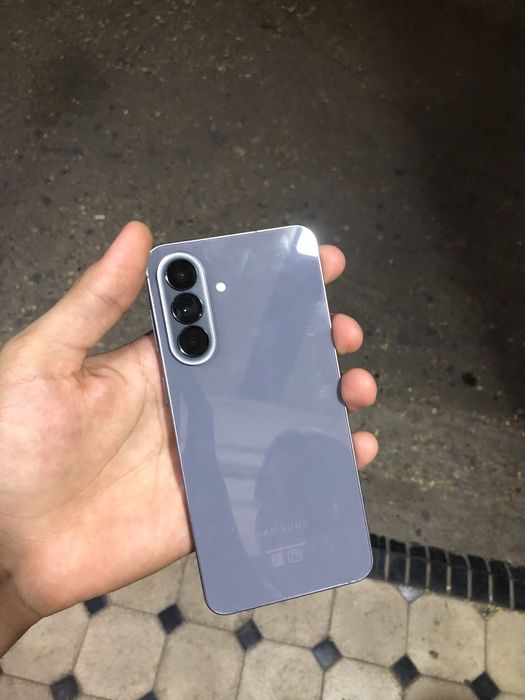 Samsung galaxy a57 / 256gb /1yil garantiya