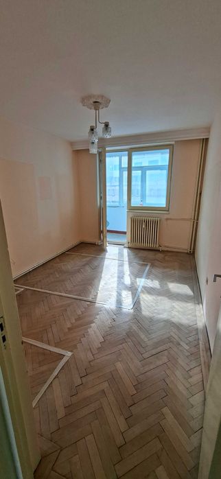 Apartament 3 camere, et. 3, zona Orion, Piatra Neamt
