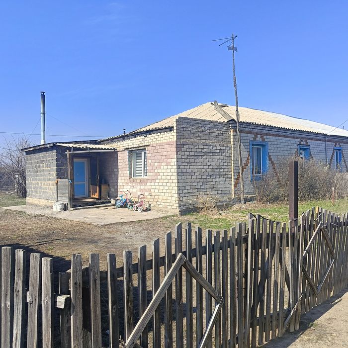 Продам дом в озерках