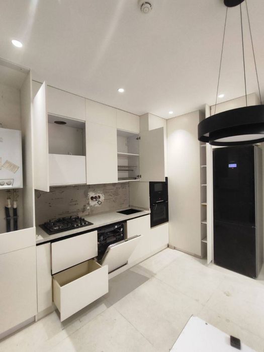 Кухня на заказ любые размеры под ваш квадрат