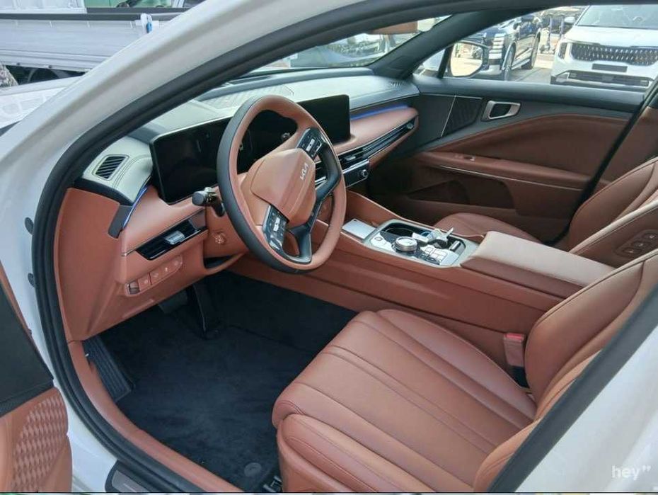 Kia K8 1.6 Turbo Hybrid Noblesse 2025/11