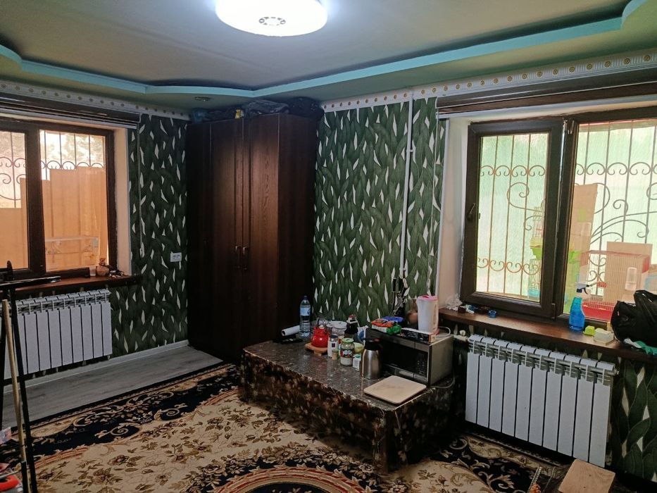 квартира.2/2/4.с ремонтом.рисивий базар.бакалей