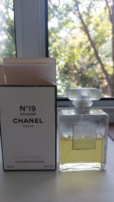 Chanel#19 Poudre