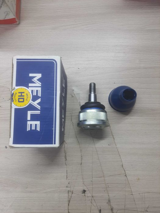 Опора шарова e36