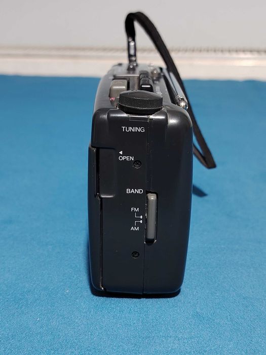 SANYO MS 44F FM-AM Radio Cassette Recorder portabil. Sebis • OLX.ro