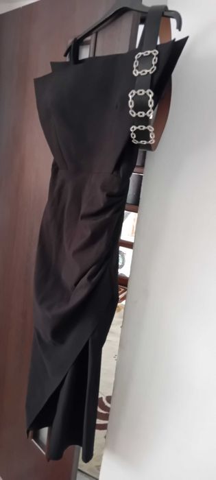 Vand rochie elegabta noua