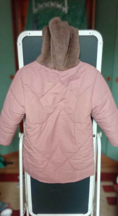 Детская куртка для девочки 8-9 лет