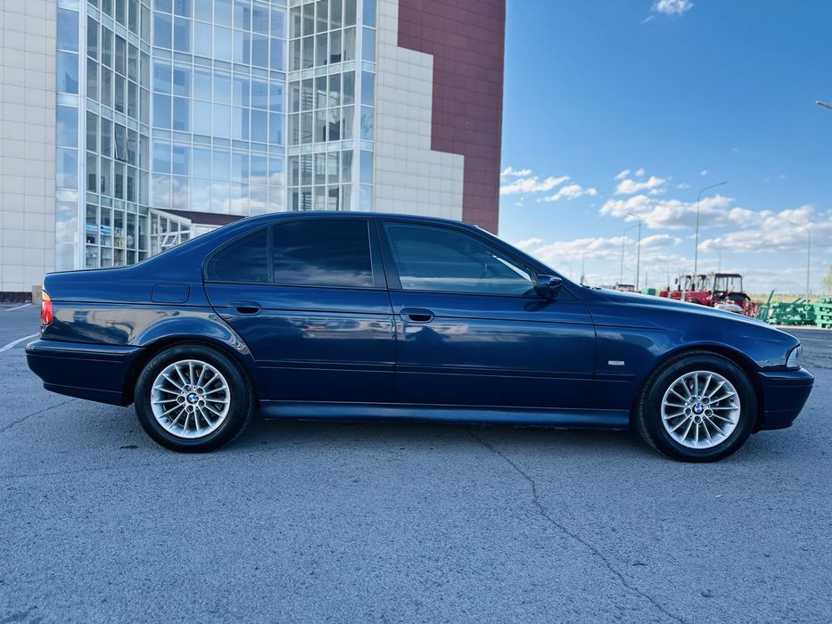 Продам бмв е39 525