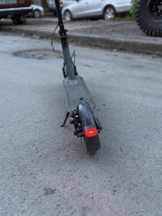 продавам xiaomi pro 2