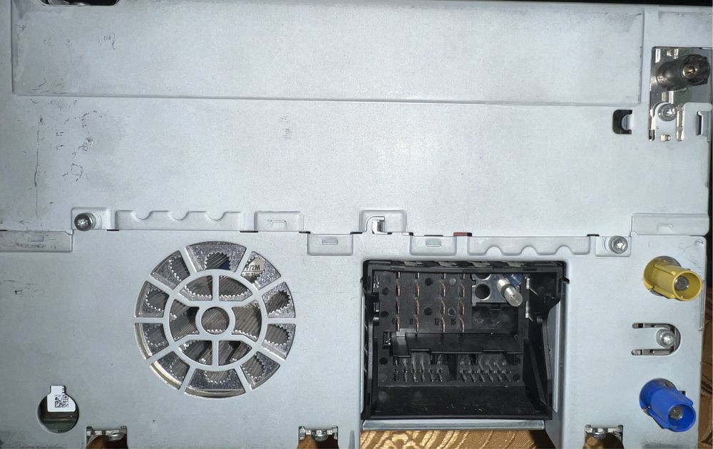 Мултимедия за ML W164