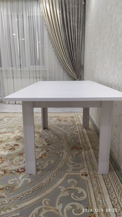 Продам стол обеденный (раздвижной).