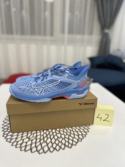 Mizuno Wave Tour 5 nr 39,40,40.5 tenis(nike, adidas , adidasi tenis )