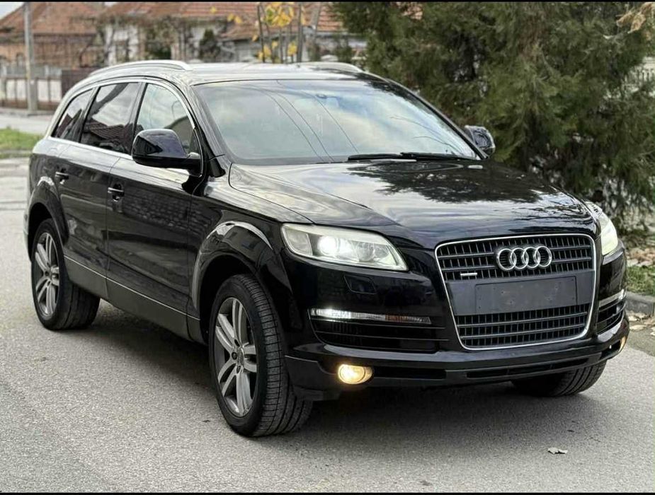 Vand Audi Q7 pe ARCURI