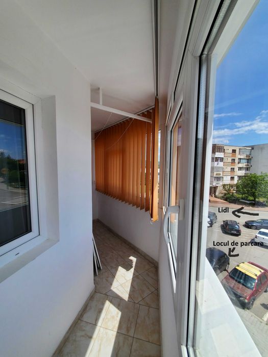 Apartament 2 Camere, Decomandat, Zona de jos, Onesti