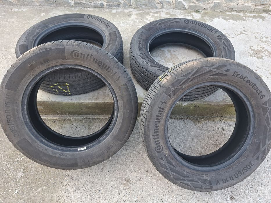 Set 4 anvelope 205 60 16 continental