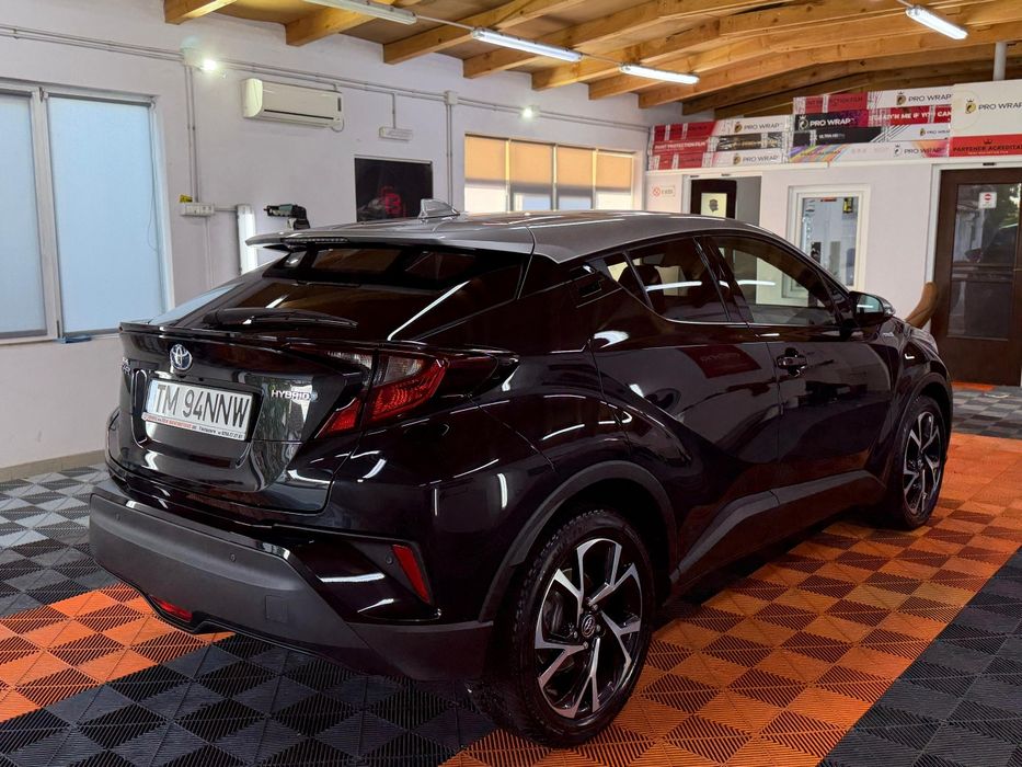 TOYOTA C-HR 2020 — imagine 4