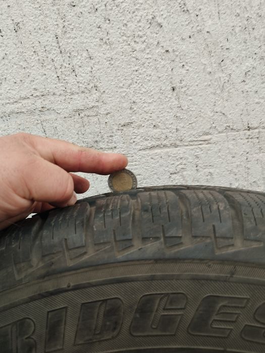 225.75.16.зимни гуми