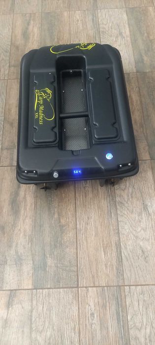 Лодка за захранка karp madness XXL