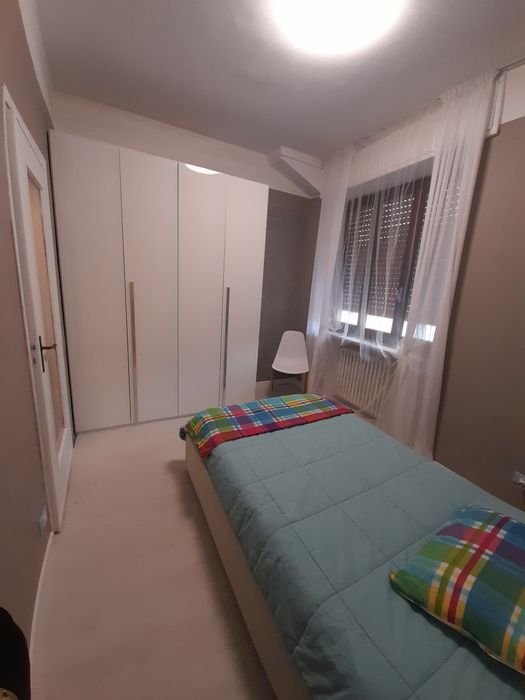 Дава се под наем Тристаен апартамент в Пловдив, Каменица 1 - 98 кв.м за 58000 € - Снимка #13