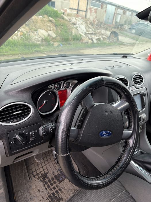Dezmembrez Ford Focus 2 1.6TdCI facelift 2009