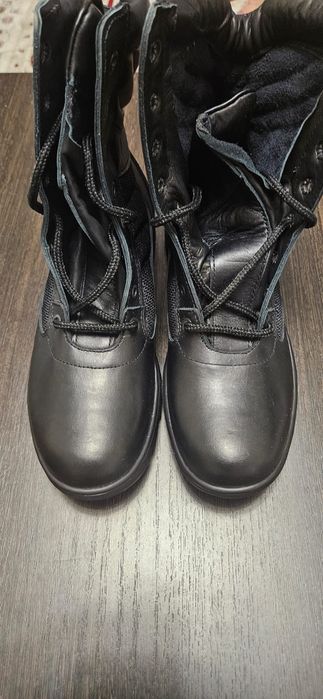 Продам берцы 40-41 размеров