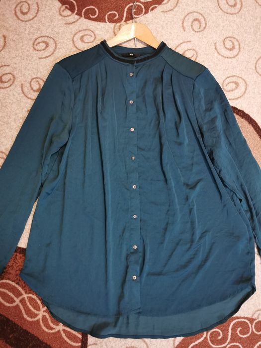 Тъмно зелена риза HM