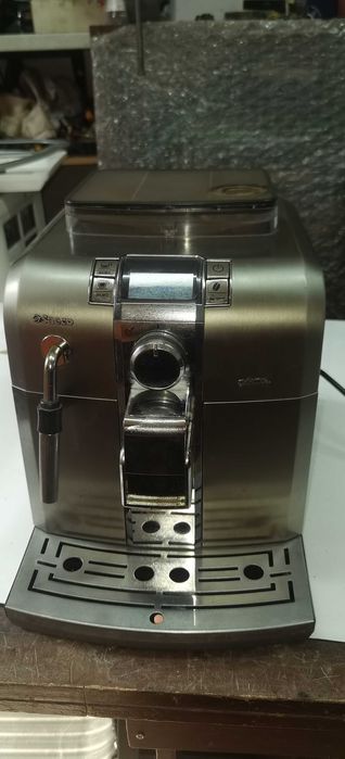 Кафе машина саеко Синтия