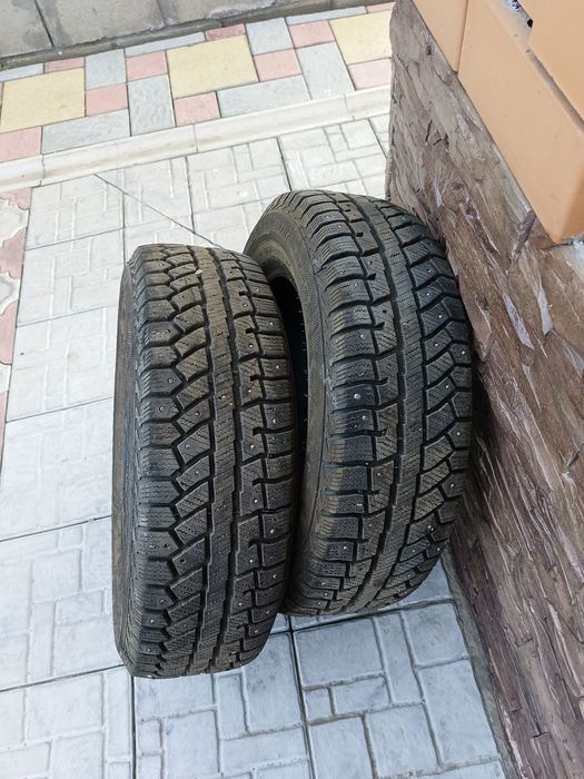 Продам авто шины зимние