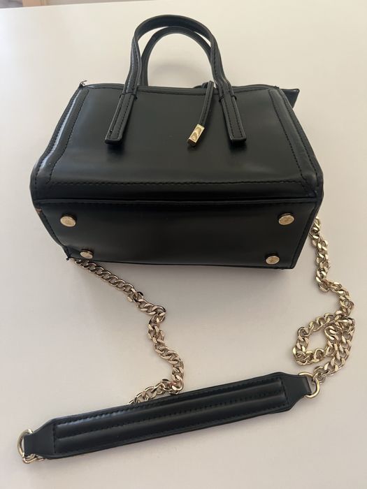 Малка дамска чанта