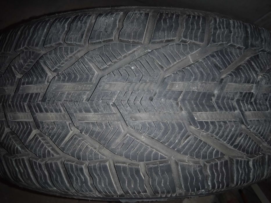 Зимни гуми Корморан