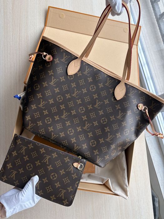 Louis Vuitton Neverfull MM, нова, пълен комплект