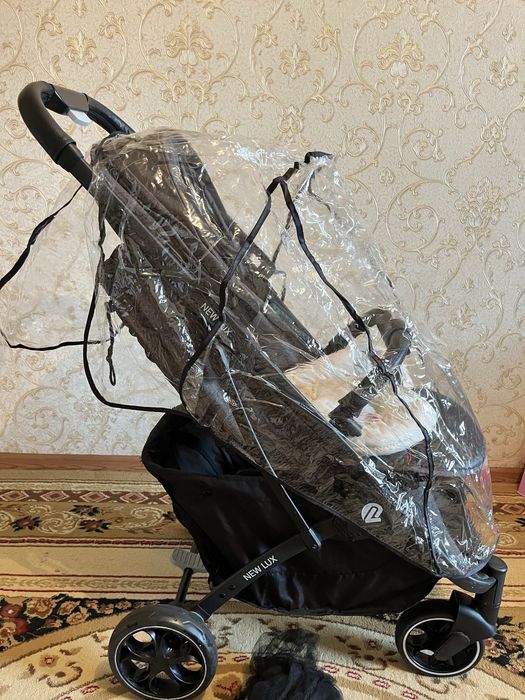 Коляска б/у в отличном состоянии