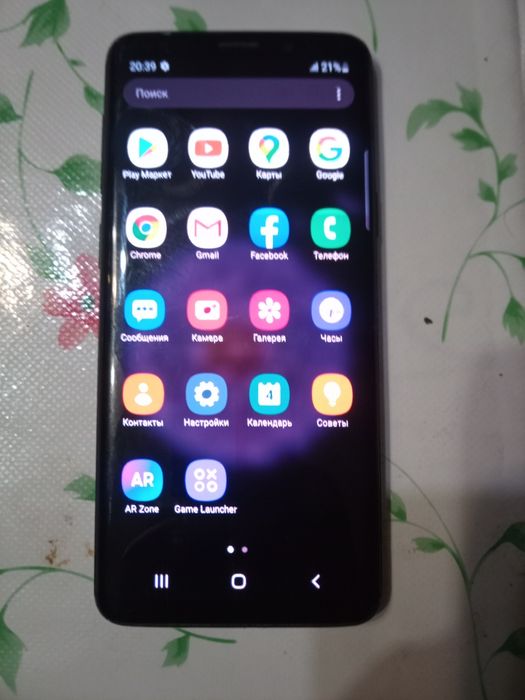 Samsung galaxy S 9.  4/64 гб