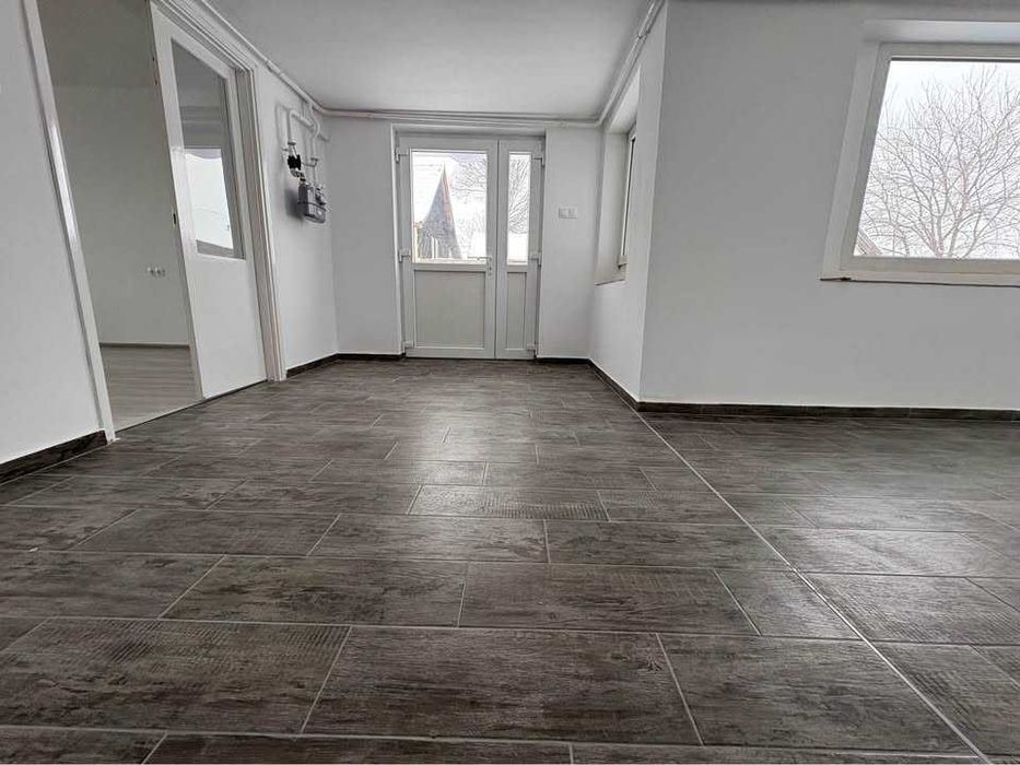 Două case cu 1 ha teren agricol, de vânzare în Ungaria