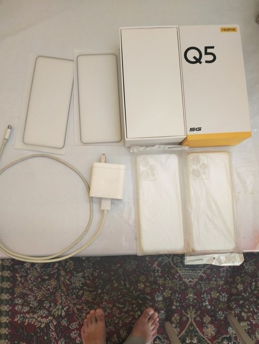 Realme Q5 sotiladi