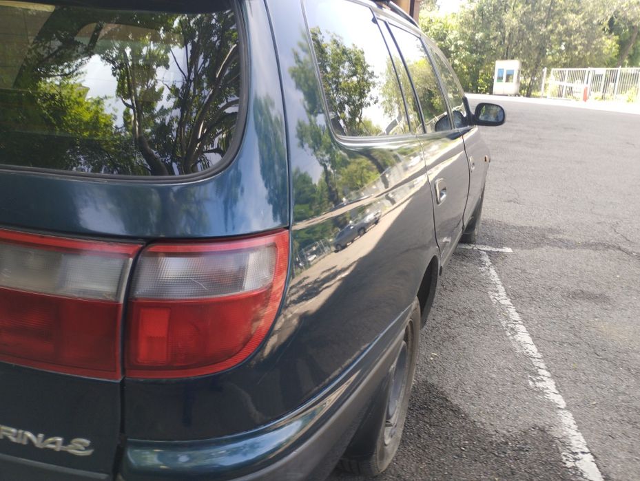 Toyota carina e девяносто второй год