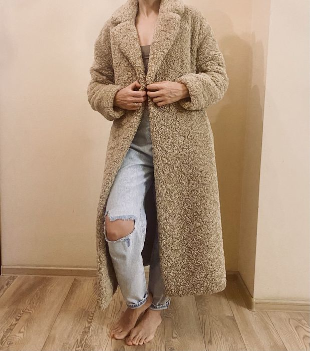 Продам шубу Zara