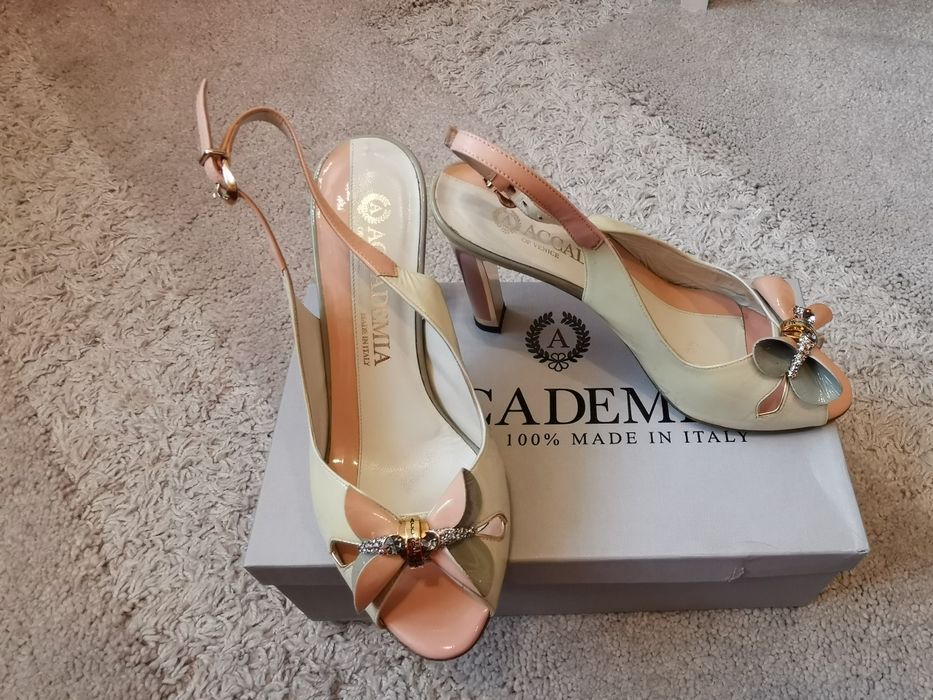 Босоножки итальянские