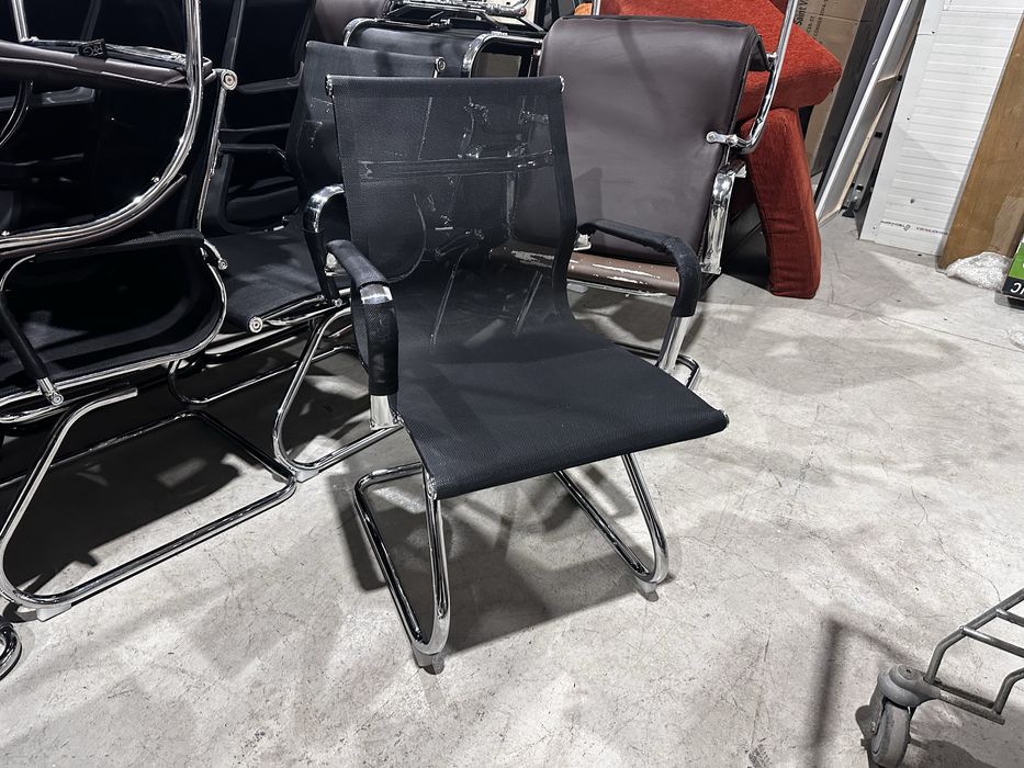 Посетителски столове Work Net – 8 бр.