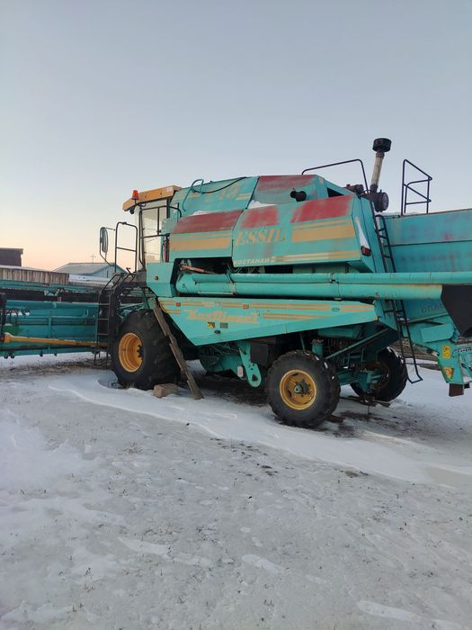 Комбайн есиль 740