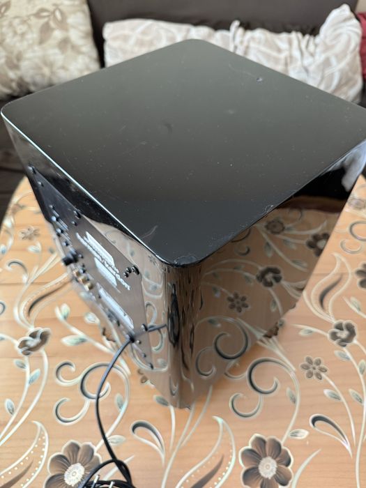 Harman Kardon HKTS-210 subwoofer качествен