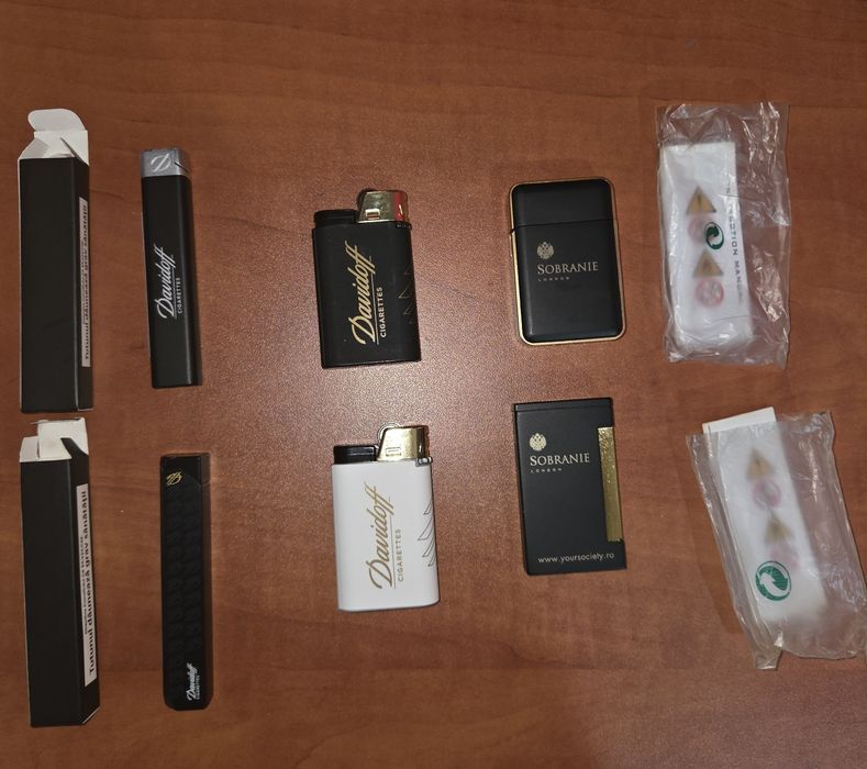 Brichete Functionale Promotionale Davidoff, Sobranie