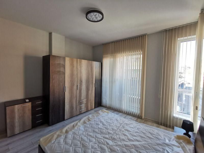 Дава се под наем Двустаен апартамент в Пловдив, Център - 70 кв.м за 663 € - Снимка #1