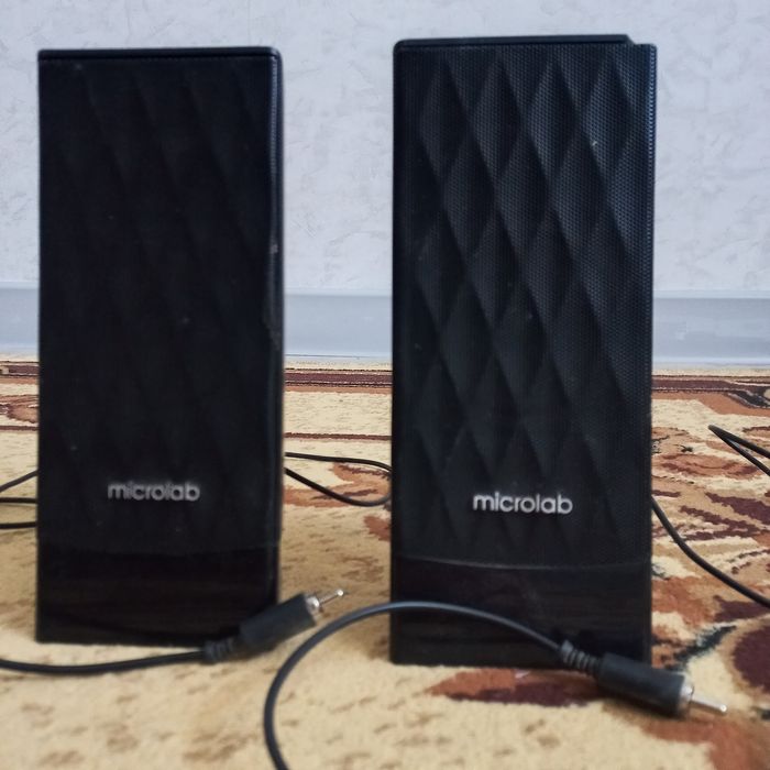 Колонки с саббуфером