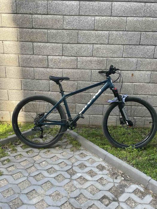 Продава се drag c1 team  2025 !